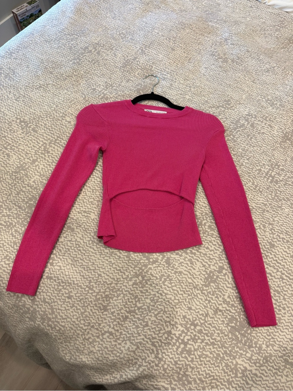Zara Fuchsia Ribbed Long-Sleeve Cutout Top